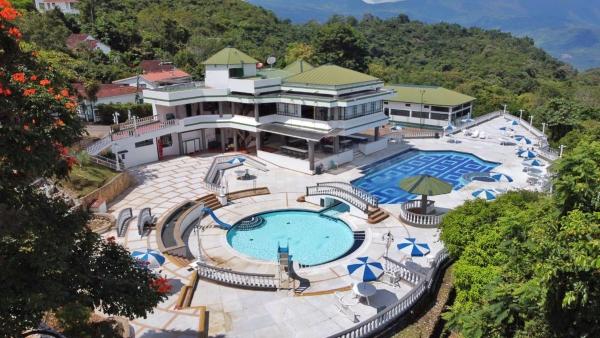 Guanahanì Sede campestre, Varaa  Hotellit Cundinamarca uima-altaalla, Uima-allas
