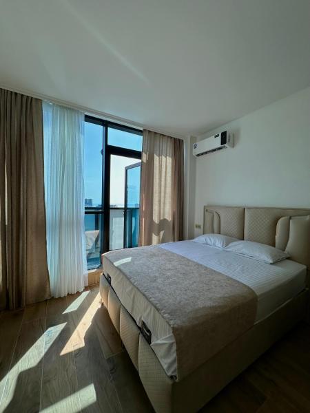 Dar Tower Panorama Apartments Batumi, Varaa Huoneisto Ajara hotellit, joissa on uima-allas, Uima-allas