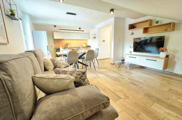 Apartments Lipa Plac, Varaa Huoneisto Postojna Notranjska (Sisä-Krain)