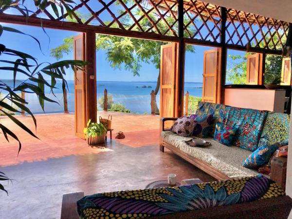 Makako Lodge, Varaa  Nosy Komba Madagaskar