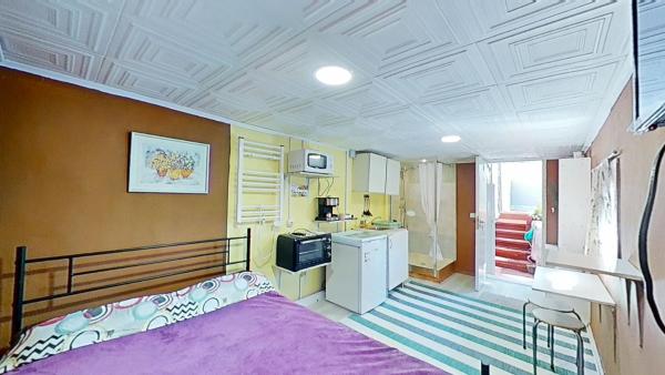 Apartaments Segur Kandy 1, Varaa  Edulliset hotellit kohteessa El Baix Penedès
