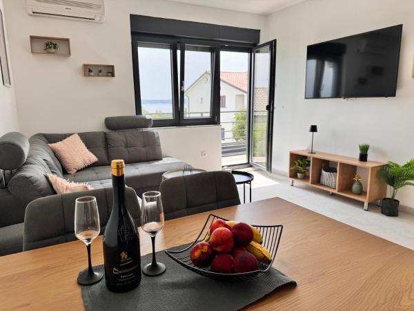 Apartment Noa, Varaa Huoneisto Novi Vinodolski 