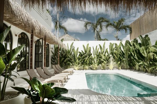 Villa Almaz Seminyak, Varaa  Badung hotellit, joissa on uima-allas, Uima-allas