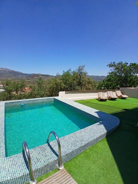 Andaluzja - La casa de Dejna, Varaa  Hotellit Ventas del Carrizal uima-altaalla, Uima-allas