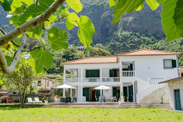 São Vicente Guest House, Varaa  Centro Region hotellit, joissa on uima-allas, Uima-allas