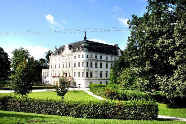 Penzion na zámku Bartošovice, Varaa  Novy Jicin Wallachia