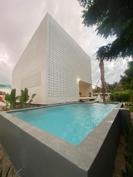Casa Bajura Bed and Breakfast, Varaa  Hotellit Isabela uima-altaalla, Uima-allas