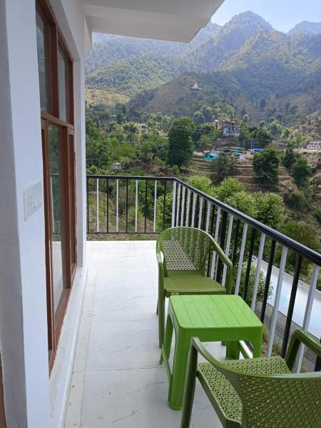Parvatiya Homestay, Varaa  Edulliset hotellit Mussoorie:ssä