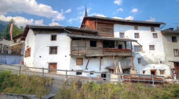 Chasa Jaro, Varaa  Santa Maria Val Muestair Val Mustair