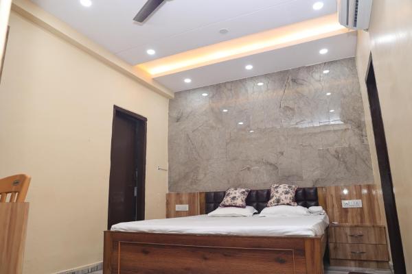Hotel Radiant, Varaa  Jamshedpur Jharkhand