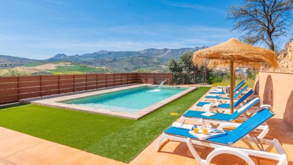 Villa Los Ruedos Riogordo by Ruralidays, Varaa  Riogordo Malaga Province