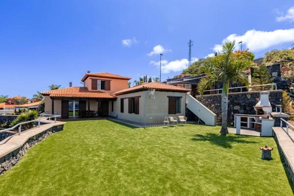 Villa con vistas al Teide en el norte de Tenerife, Varaa  El Pris Teneriffa