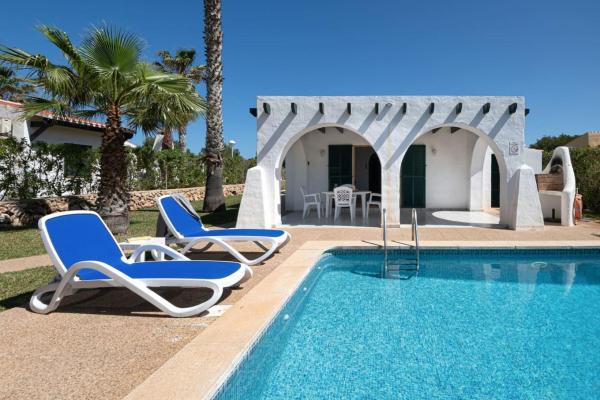 Villa Flor, Varaa  Cala en Bosch Menorca