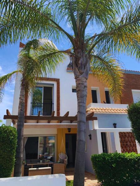 Villa a Sidi Rahal , Acces direct a la plage, Varaa  Doukkala-Abda hotellit, joissa on uima-allas, Uima-allas