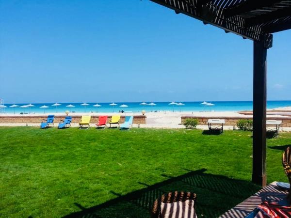 Blissful Beach Front 4 Bedroom Villa, Varaa  Marsa Matruh 