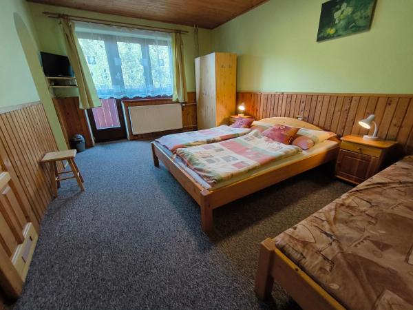 Privat U Milana Hlavná 316, Varaa  Edulliset hotellit Prešovský kraj:ssä