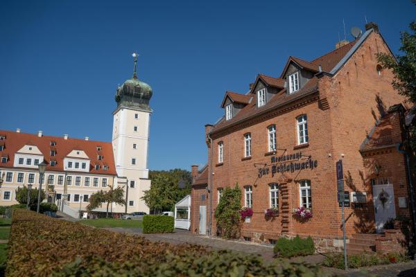 Pension \"Zur Schloßwache\" Delitzsch, Varaa  Delitzsch Saksi