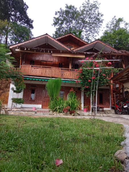 Remiracle Tour And Tracking, Varaa  Bukit Lawang hotellit, joissa on uima-allas, Uima-allas