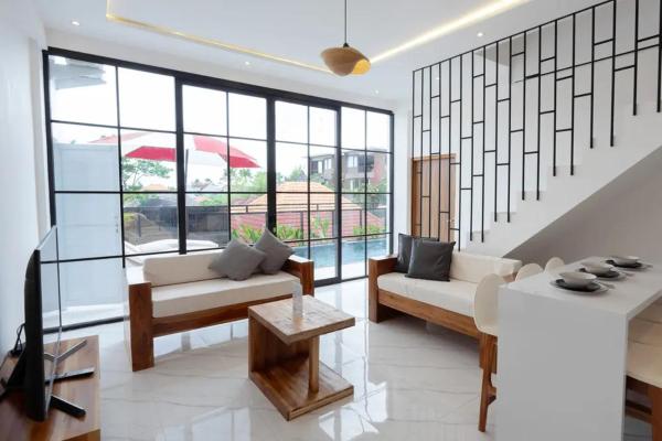 Cozy Seminyak Loft 3 Bedroom Private Villa, Varaa  Bali hotellit, joissa on pysäköinti, Pysäköinti