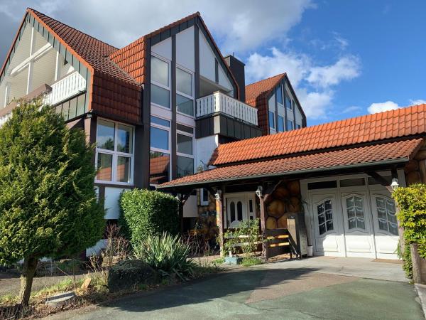 A&E Rooms, Varaa  Steinbach Hessen