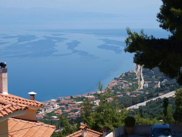 Villa Magnolia, Varaa  Plátanos Peloponnesos