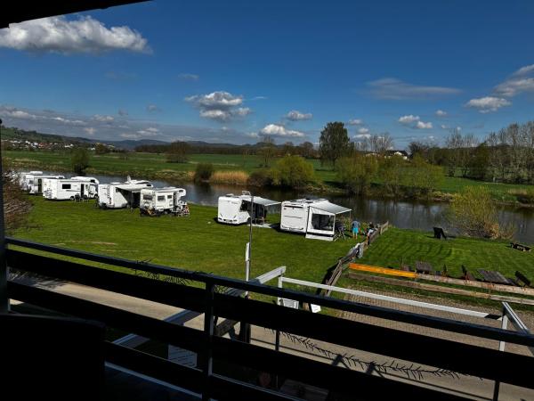 Campingplatz Weserterrassen Polle, Varaa  Polle Weser Uplands