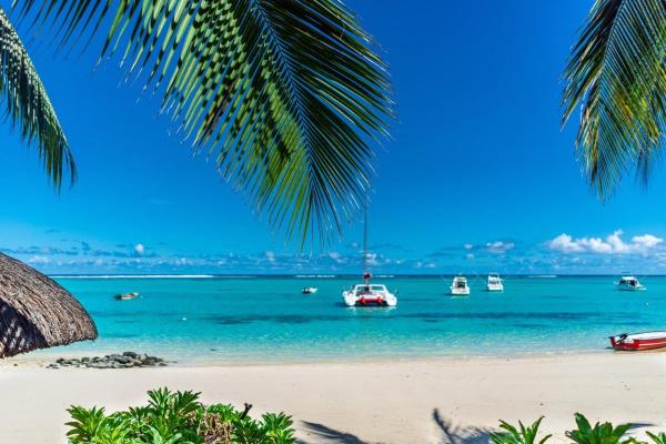 LOceano Luxury Apartments, Varaa Huoneisto Mauritius West Coast hotellit, joissa on uima-allas, Uima-allas