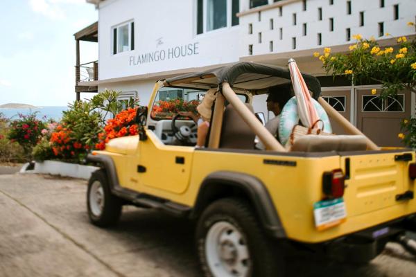 The Flamingo House, Varaa  Contant Saint Thomas