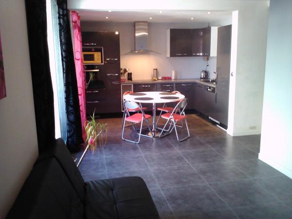 Chambre Privée dans un appartement en colocation A1C2, Varaa  Seyssinet-Pariset Rhône-Alps