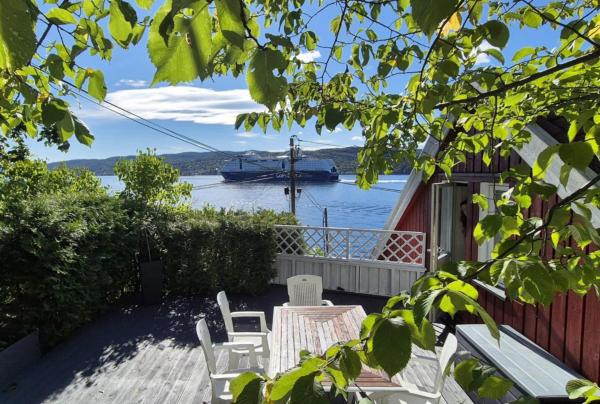 Villa Thorse, Varaa  Husvik Akershus