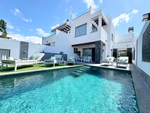 Welcome to Villa Bali a luxurious modern getaway, Varaa  Los Cristianos 