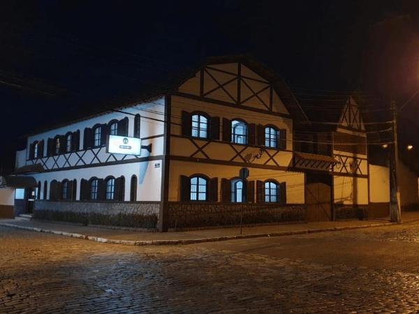 Casa Blanca Pousada Hotel, Varaa  São Lourenço Minas Gerais