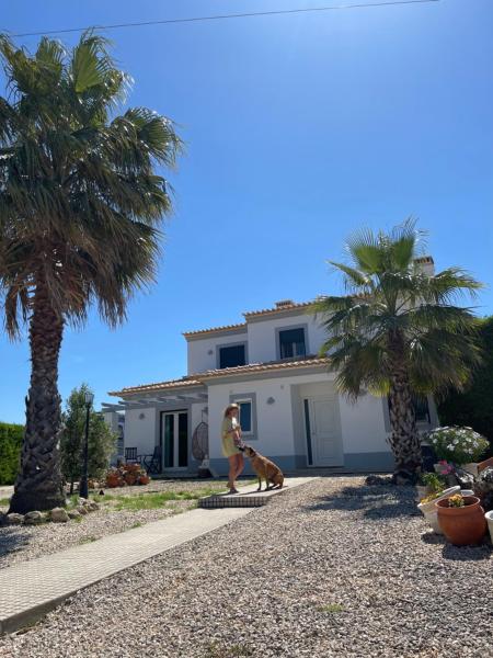 AumHome Villa, Varaa  Algarve hotellit, joissa on uima-allas, Uima-allas