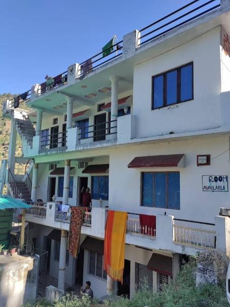 Hotel Rudraksh Inn , Barkot, Varaa  Barkot Uttarakhand