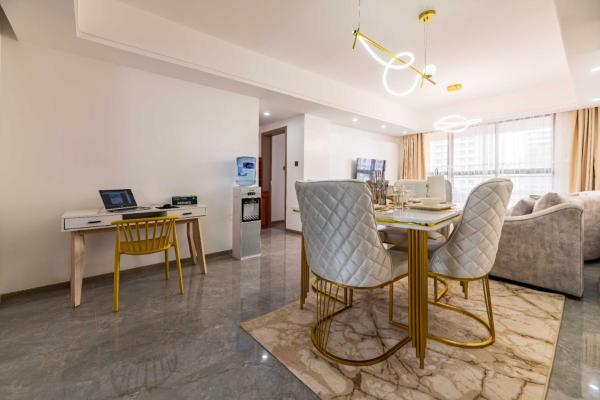Golden Horizon two bedroom with unbeatable city views with well equipped gym, Varaa  Nairobi Hotellit...