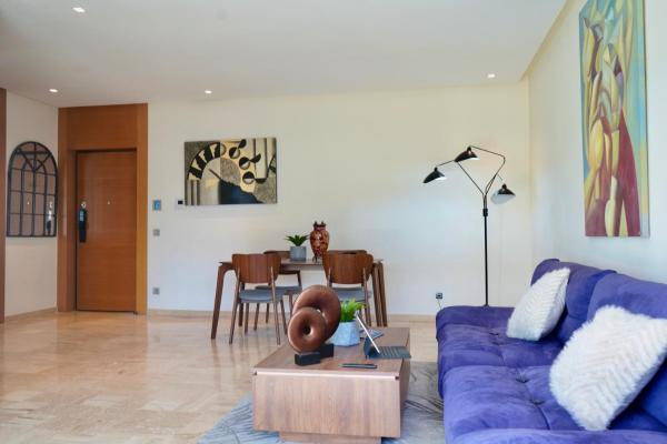Stylish Luxe Apartment Casablanca Finance City!, Varaa Huoneisto Casablanca Doukkala-Abda