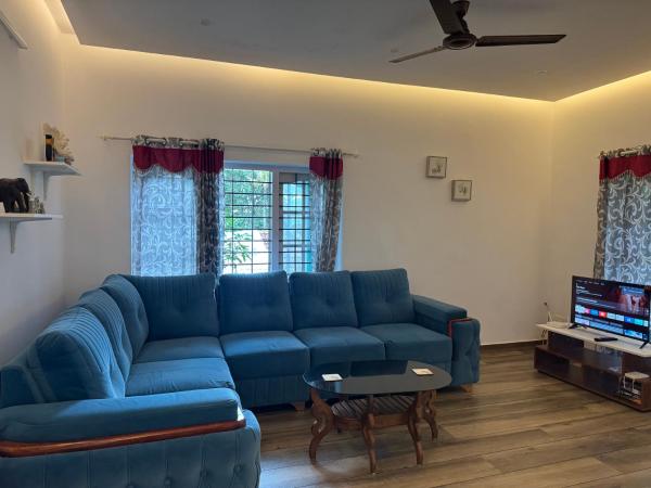 NJs Treehouse, Varaa  Kollam New Delhi
