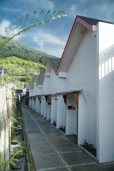 Verandah Glamping Villa Mangli, Varaa Leirintäalue Central Java leirintäalueet, Leirintäalue