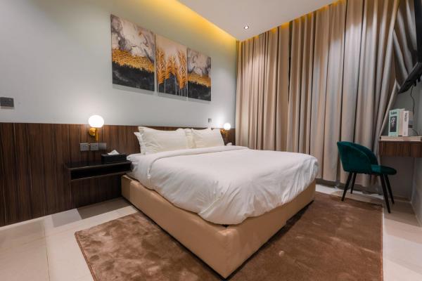 Riyadh luxury الياسمين 2, Varaa  Hotellit Riyadh Region pysäköinnillä, Pysäköinti