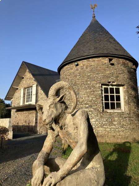 LE MONTESSER, Varaa  Villebaudon Normandy