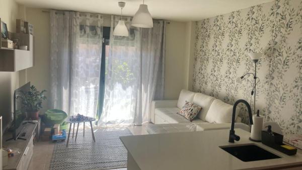 Chalet con patio a 8 minutos de Toledo, Varaa Mökki Bargas hotellit, joissa on uima-allas, Uima-allas