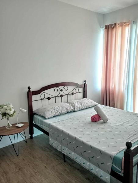 staycation one bedroom 38 sqm, Varaa  Luzon hotellit, joissa on pysäköinti, Pysäköinti