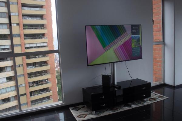 Apartment near Provence pool, gym, views and WiFi, Varaa Huoneisto Hotellit Antioquia uima-altaalla, Uima-allas