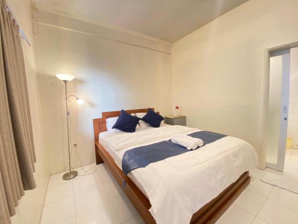 Cozy room Kuta - 1 minutes to the beach by Micky Studio2, Varaa  Bali hotellit, joissa on pysäköinti, Pysäköinti
