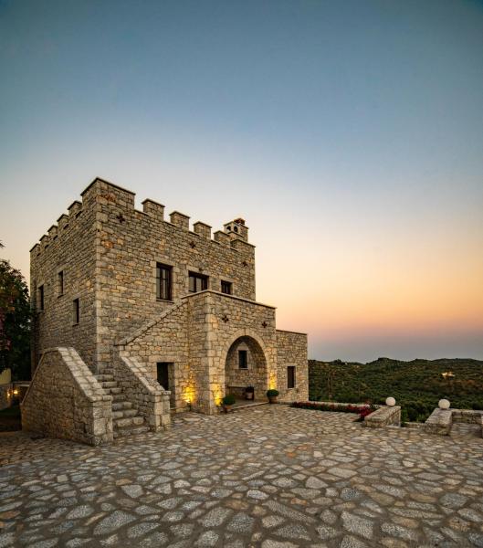 Cassiopeias Castle, Varaa Villa Gýtheio 