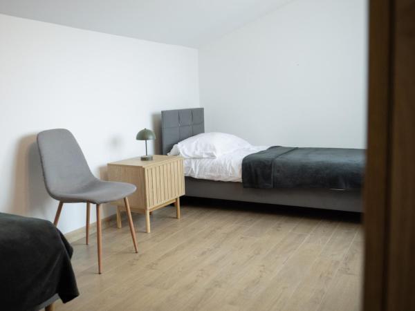 Pokoje Paderewskiego 34, Varaa  Pommeri hotellit, joissa on pysäköinti, Pysäköinti