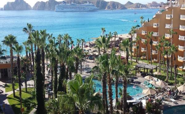 Suites at VDP Cabo San Lucas Resort, Varaa Lomakeskus Hotellit Baja California Sur uima-altaalla, Uima-allas
