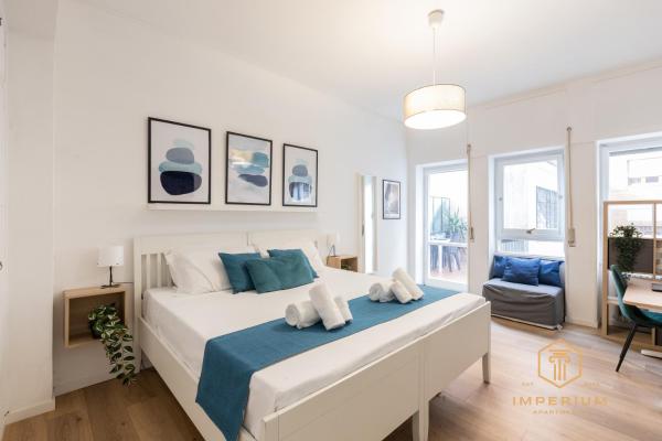 Imperium Garbatella Guesthouse - 2 Bedrooms with Private Bathroom, Terrace, 800mt To Metro