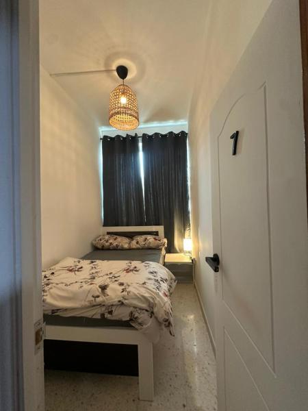 Abu Dhabi City Private Room Late Check out 2pm, Varaa  Abu Dhabi Emirate Abu Dhabi