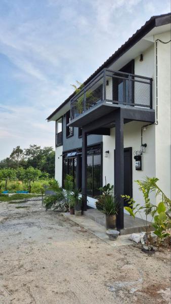 Villa Aisya, Varaa  Kampung Padang Masirat 
